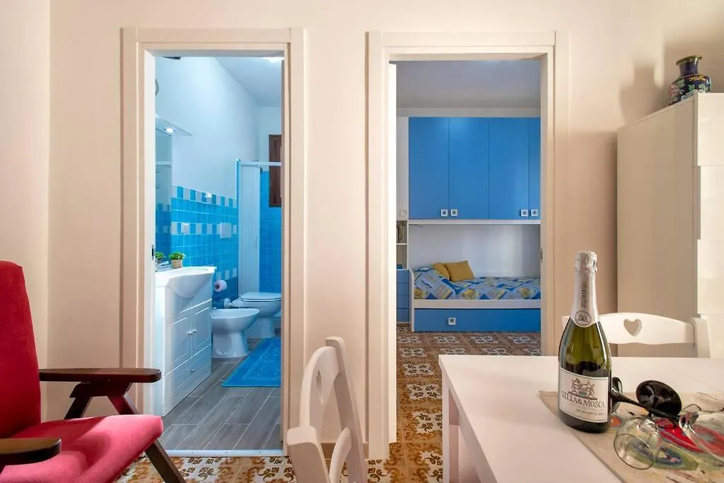 Casa Vacanze 100 Metri Dal Mare Alghero 0*,  Italia